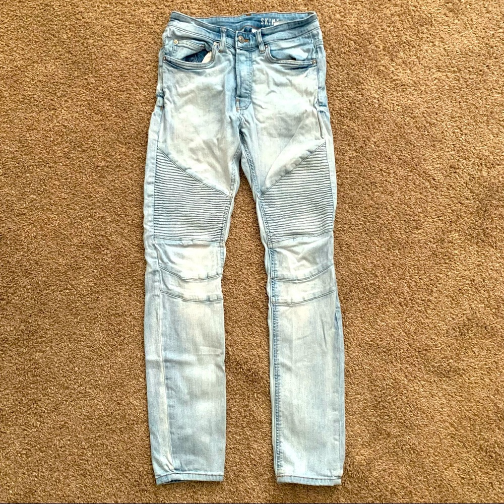 Moto Style Skinny Jeans